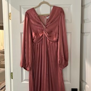 Petal and Pup Noelle Twist Front Pleated dress